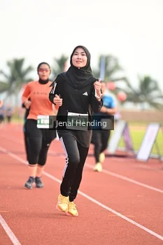 Runner Photo 4925144