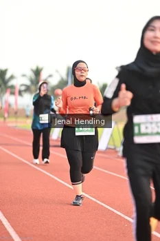 Runner Photo 4925153