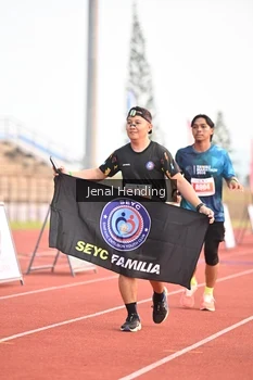 Runner Photo 4925174