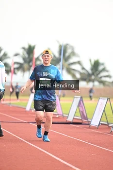 Runner Photo 4925221