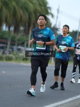 Runner Photo 4925239