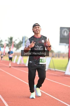 Runner Photo 4925258