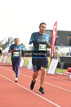 Runner Photo 4925309