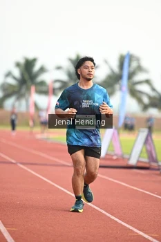 Runner Photo 4925361