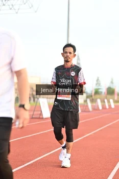 Runner Photo 4925382