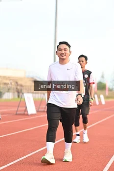 Runner Photo 4925384