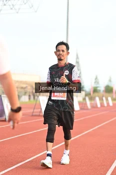 Runner Photo 4925387
