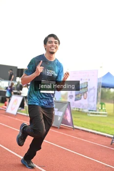 Runner Photo 4925394