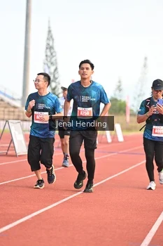 Runner Photo 4925413