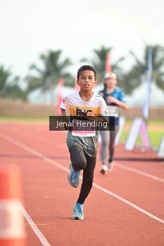Runner Photo 4925454