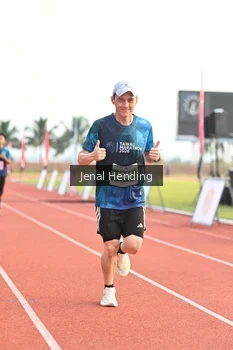 Runner Photo 4925477
