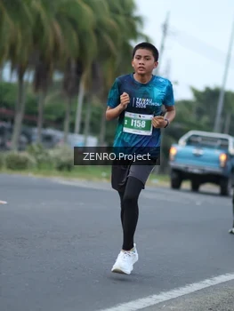 Runner Photo 4925481