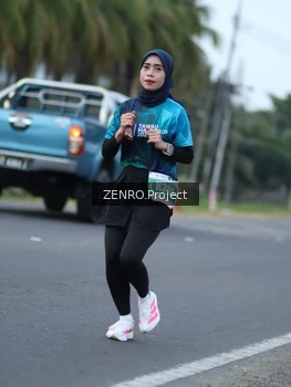 Runner Photo 4925493