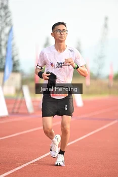 Runner Photo 4925523
