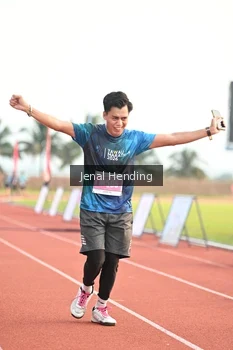 Runner Photo 4925563