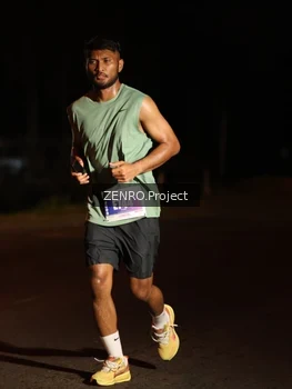Runner Photo 4925615