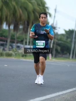 Runner Photo 4925642