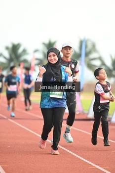 Runner Photo 4925655