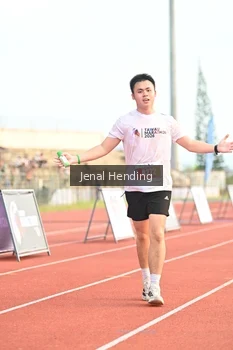 Runner Photo 4925682