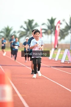 Runner Photo 4925697