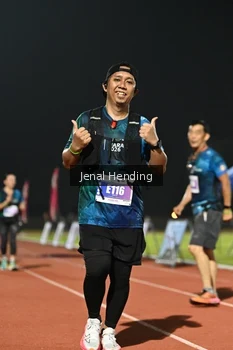 Runner Photo 4925748