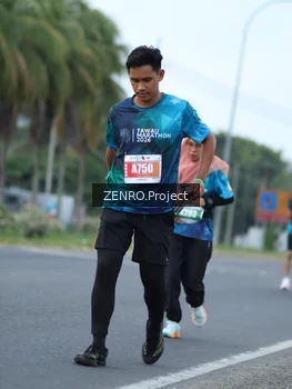 Runner Photo 4925755