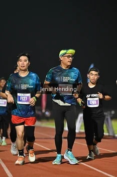 Runner Photo 4925773