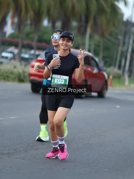 Runner Photo 4925788