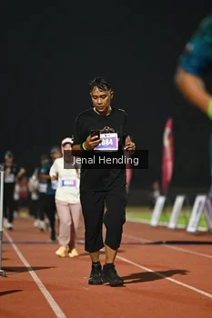 Runner Photo 4925789