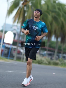 Runner Photo 4925795