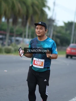 Runner Photo 4925817
