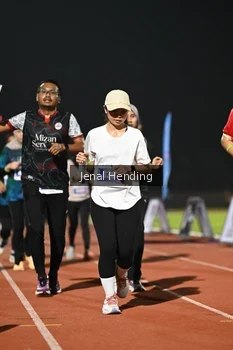 Runner Photo 4925818