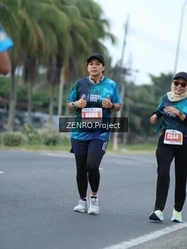 Runner Photo 4925876