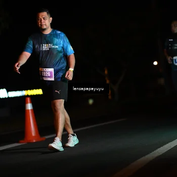 Runner Photo 4926423