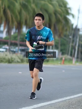 Runner Photo 4926552