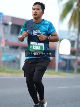 Runner Photo 4926553