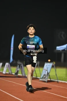 Runner Photo 4926601