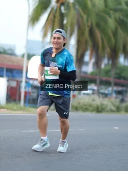 Runner Photo 4926681