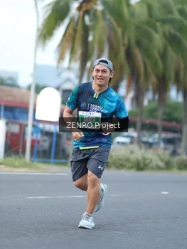 Runner Photo 4926698