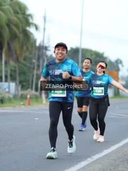 Runner Photo 4926765