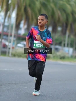 Runner Photo 4926777