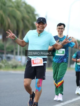 Runner Photo 4926972