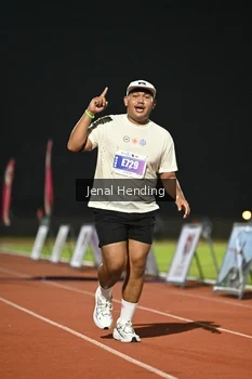 Runner Photo 4927004