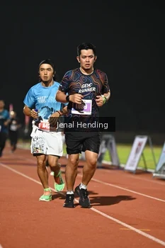Runner Photo 4927091