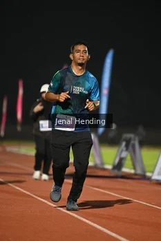Runner Photo 4927123