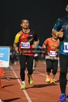 Runner Photo 4927149