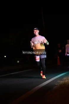 Runner Photo 4927318