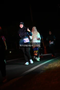Runner Photo 4927366