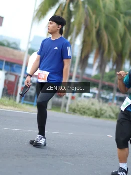 Runner Photo 4927424