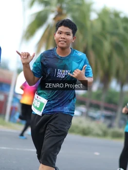 Runner Photo 4927494
